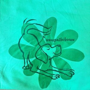 Life Is Good Green Long Sleeve Crusher Tee Size Large Dog & Flower Wagalicious